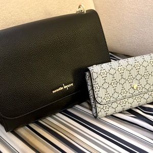 Dome crossbody bag includes small bag! Only worn once!